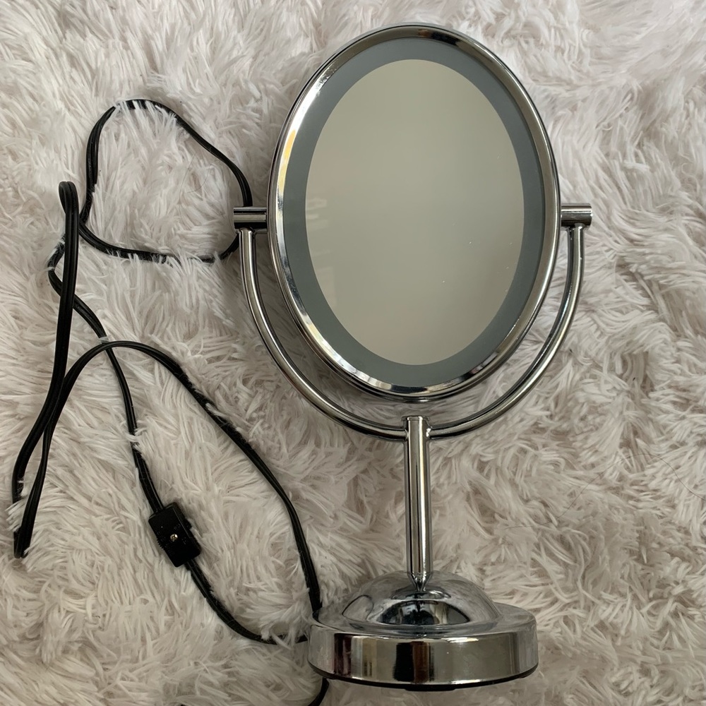 mirror
